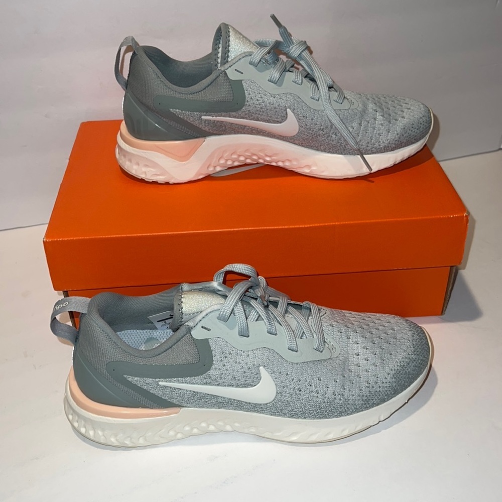 NIKE Odyssey React shoes - Picture 1 of 8